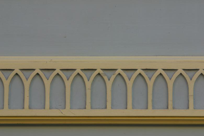 Decorative molding on wall