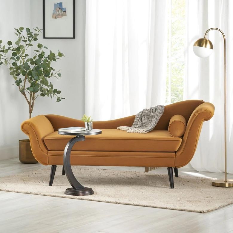 chaise lounge