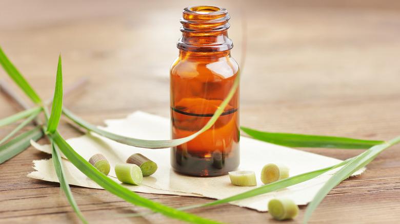 A bottle of lemongrass essential oil