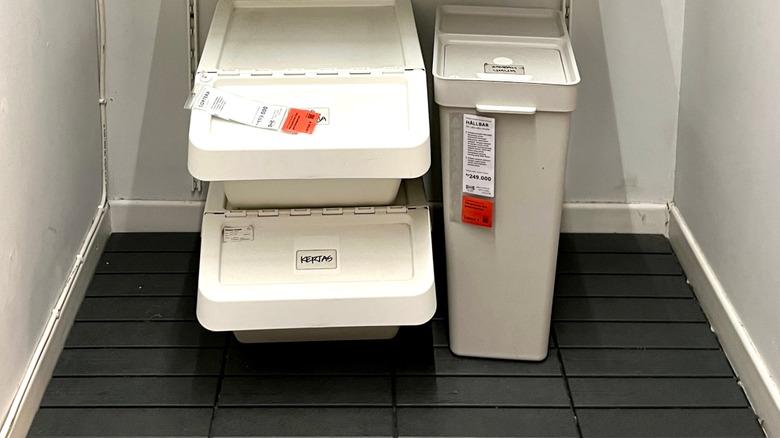 IKEA HÅLLBAR bins of different sizes in IKEA store