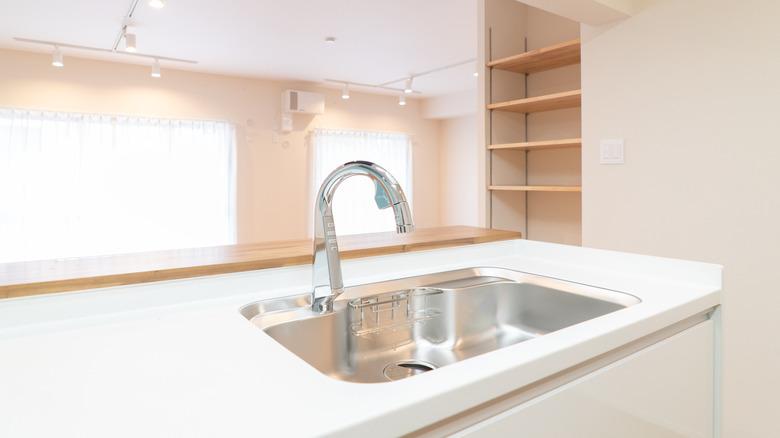 Touchless sink in kitchen