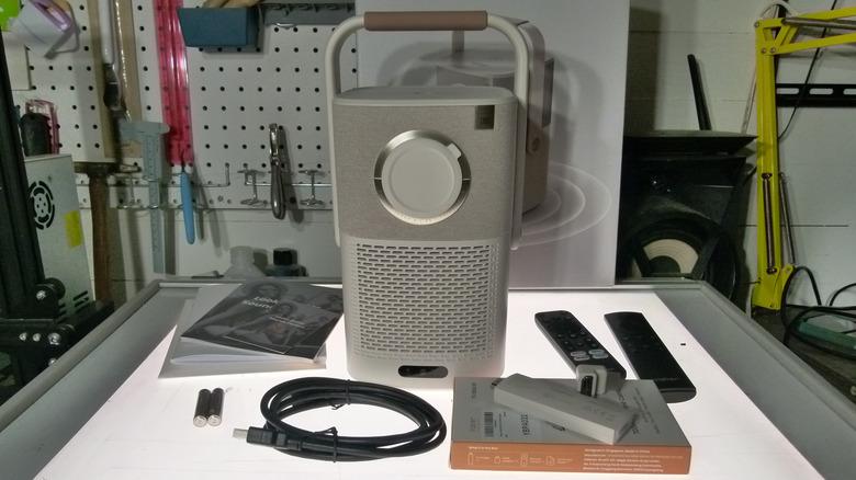 The Yaber T2Plus and accessories