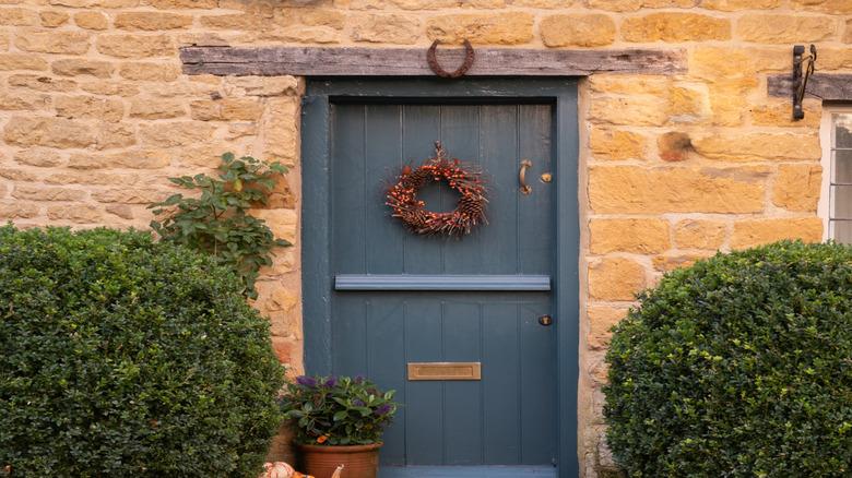 horseshoe hung over exterior door