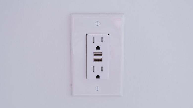 Combination USB wall outlet