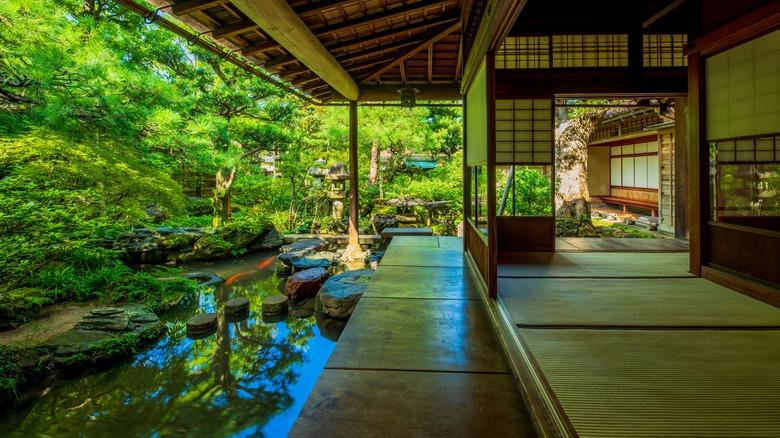 A residential garden in Ishikawa Prefecture